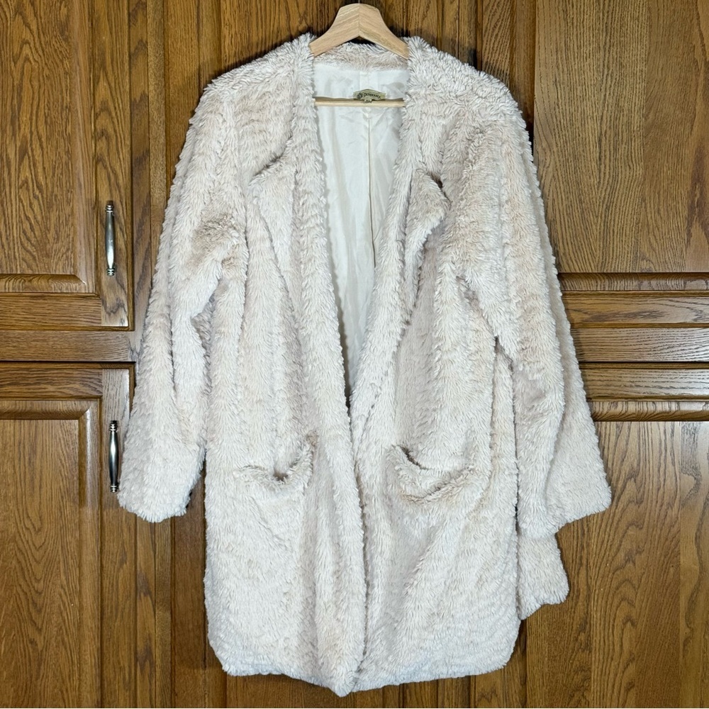 Democracy Cream Faux Fur Open Front Coat XL Soft Cozy Teddy Jacket